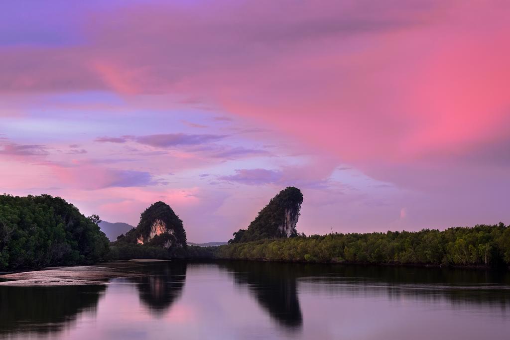The River Scene Krabi town Exterior foto